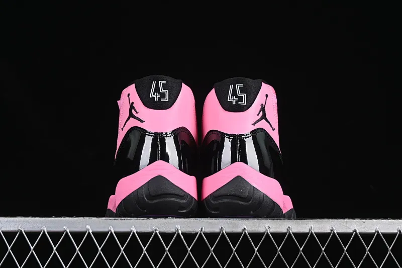 All categories Air Jordan Jordan series basketball shoes Air Jordan 11 Air Jordan 11 Retro AJ11 Joe 11 black powder high-top basketball shoes CT8012-500